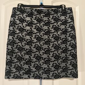 Women's Forever 21 Black Skirt Size Large